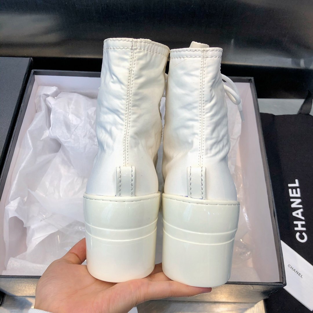 Ch**el boots 009