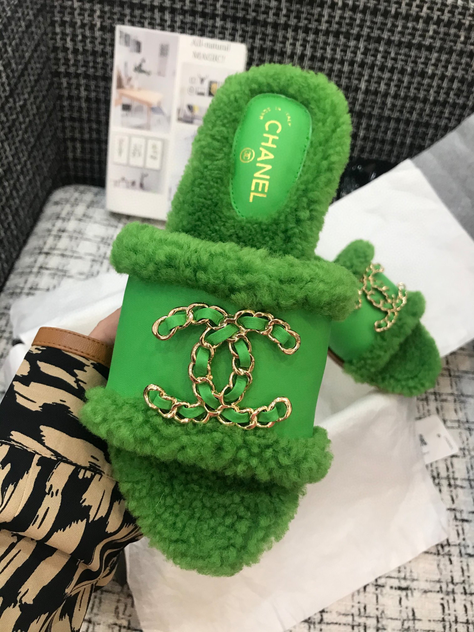 Ch**el Slippers 006