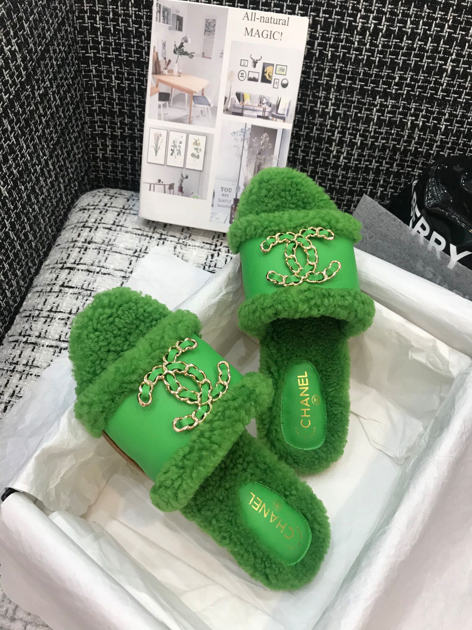 Ch**el Slippers 006