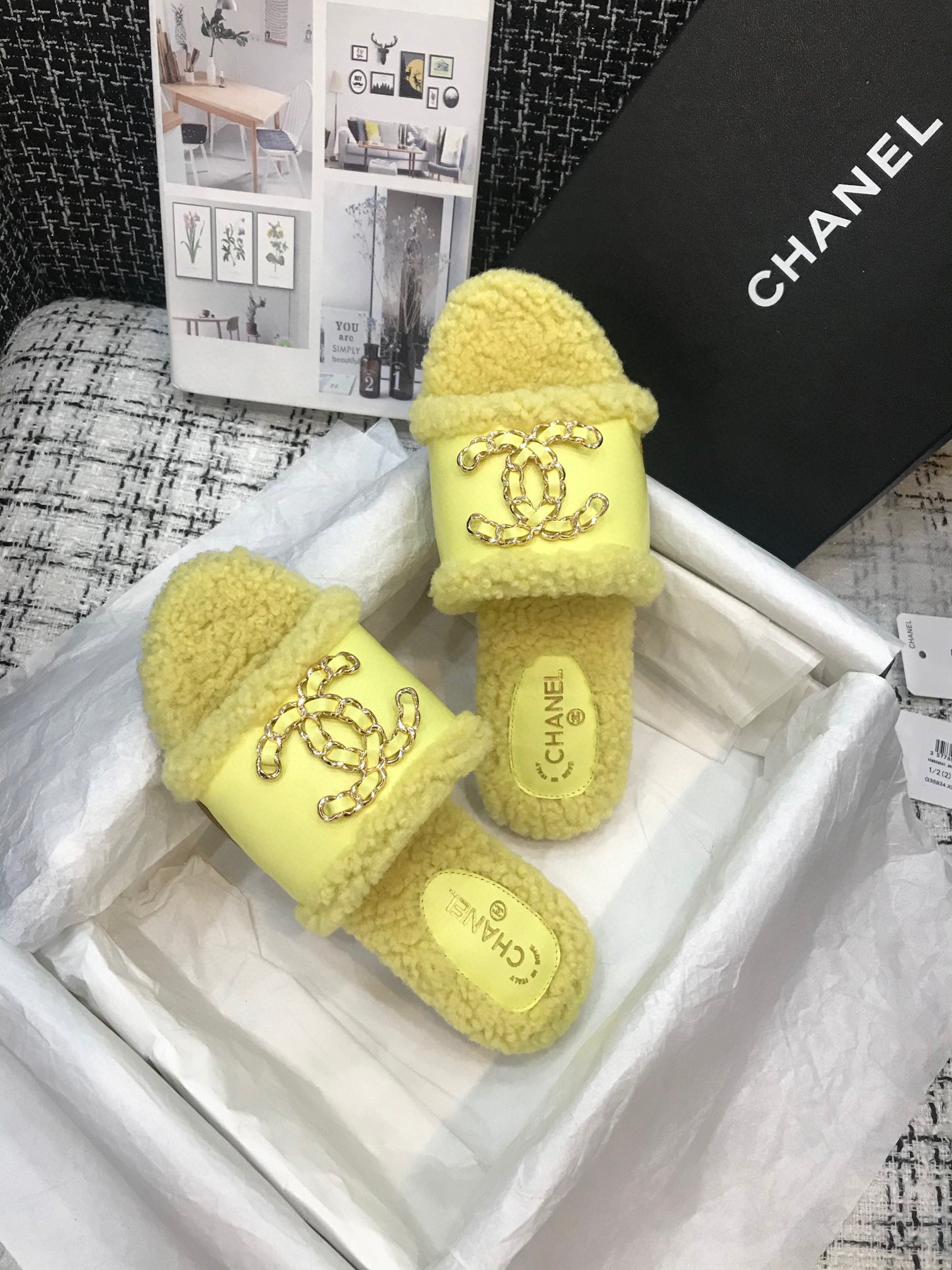 Ch**el Slippers 008