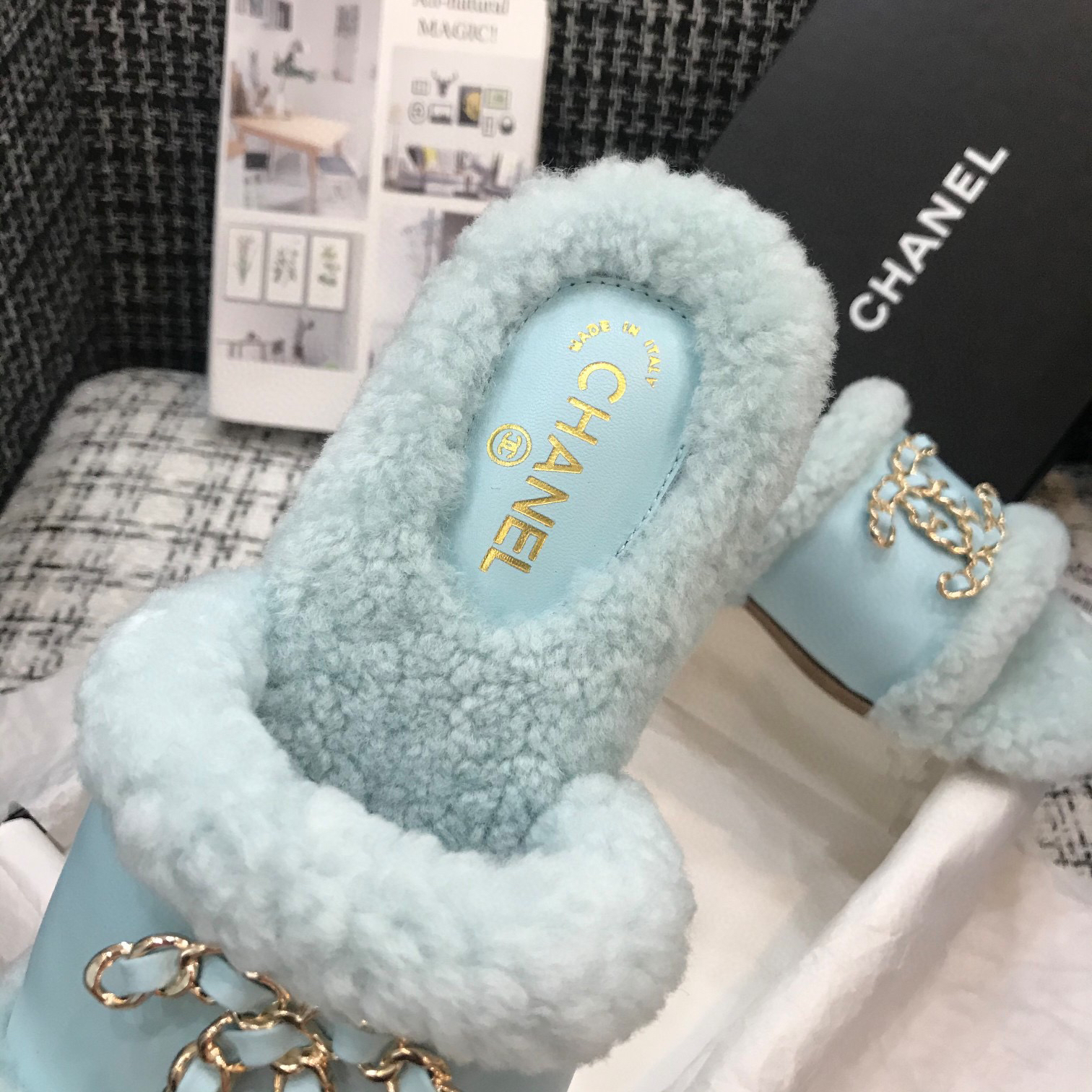Ch**el Slippers 010