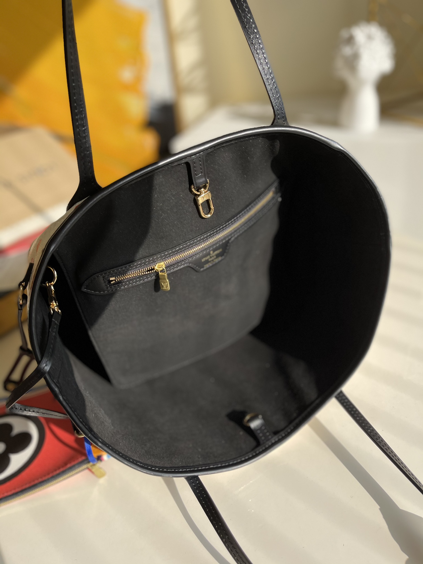 L0vis Vvtt0n Neverfull MM Game On Monogram