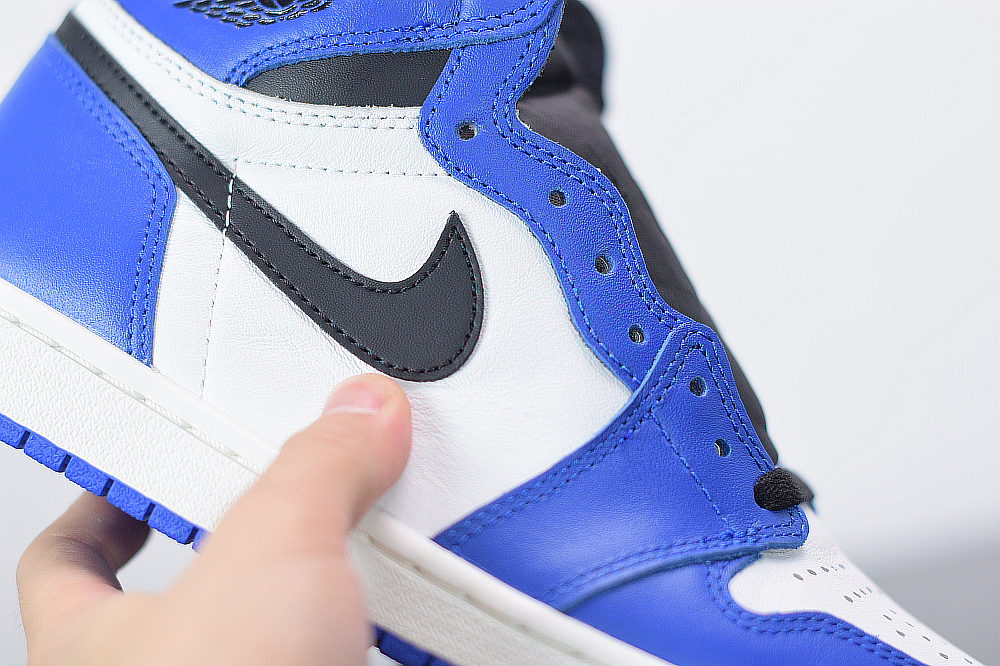 Air Jordan 1 Retro Game Royal