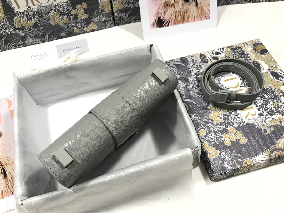 D10r Montaigne 30 bag 24cm 002