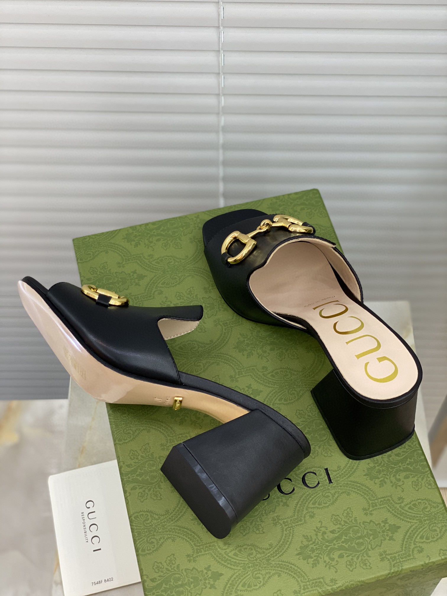 Gvc*1 Sandals 031