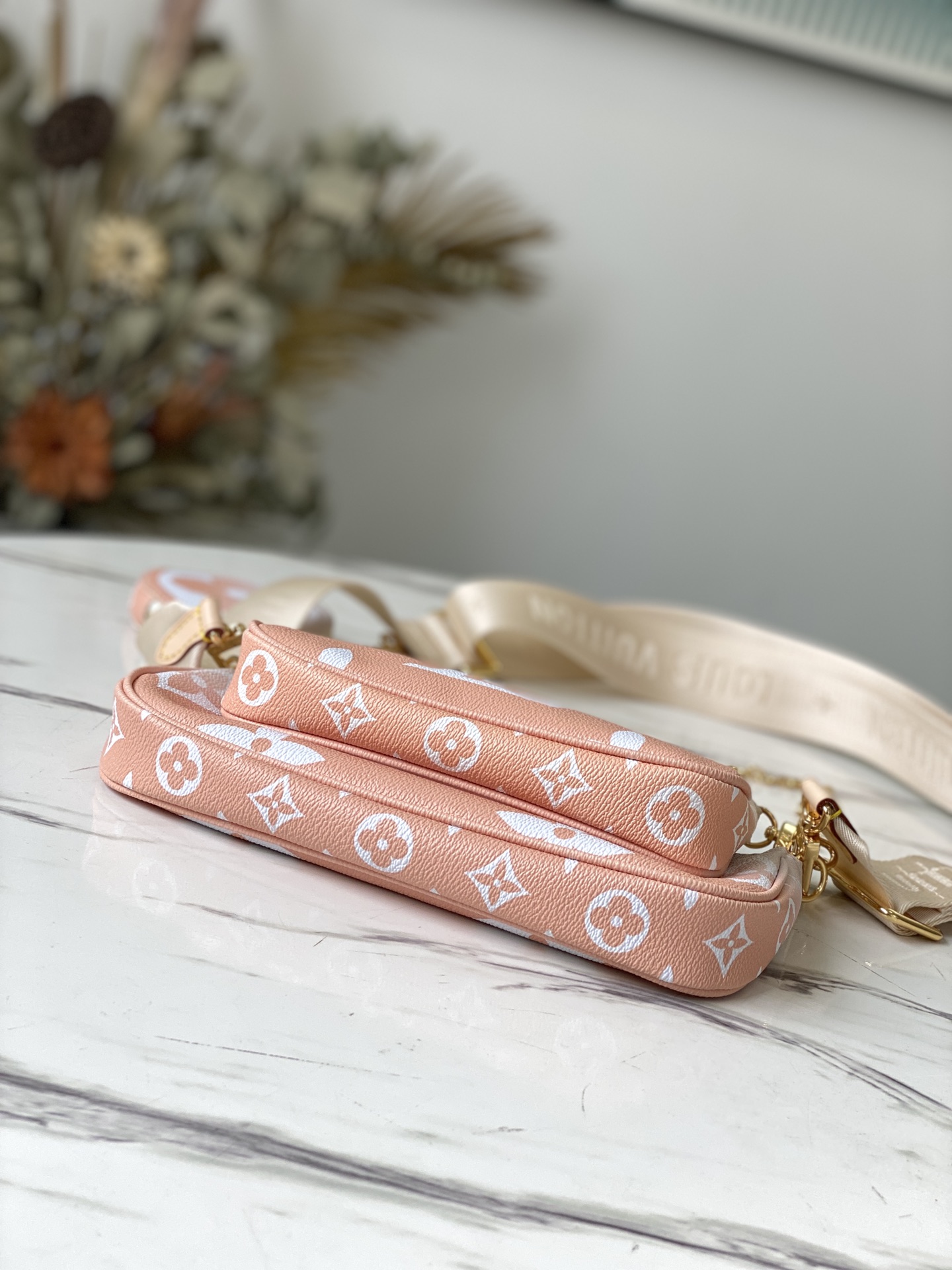 L0vis Vvtt0n Multi Pochette Accessoires M57634