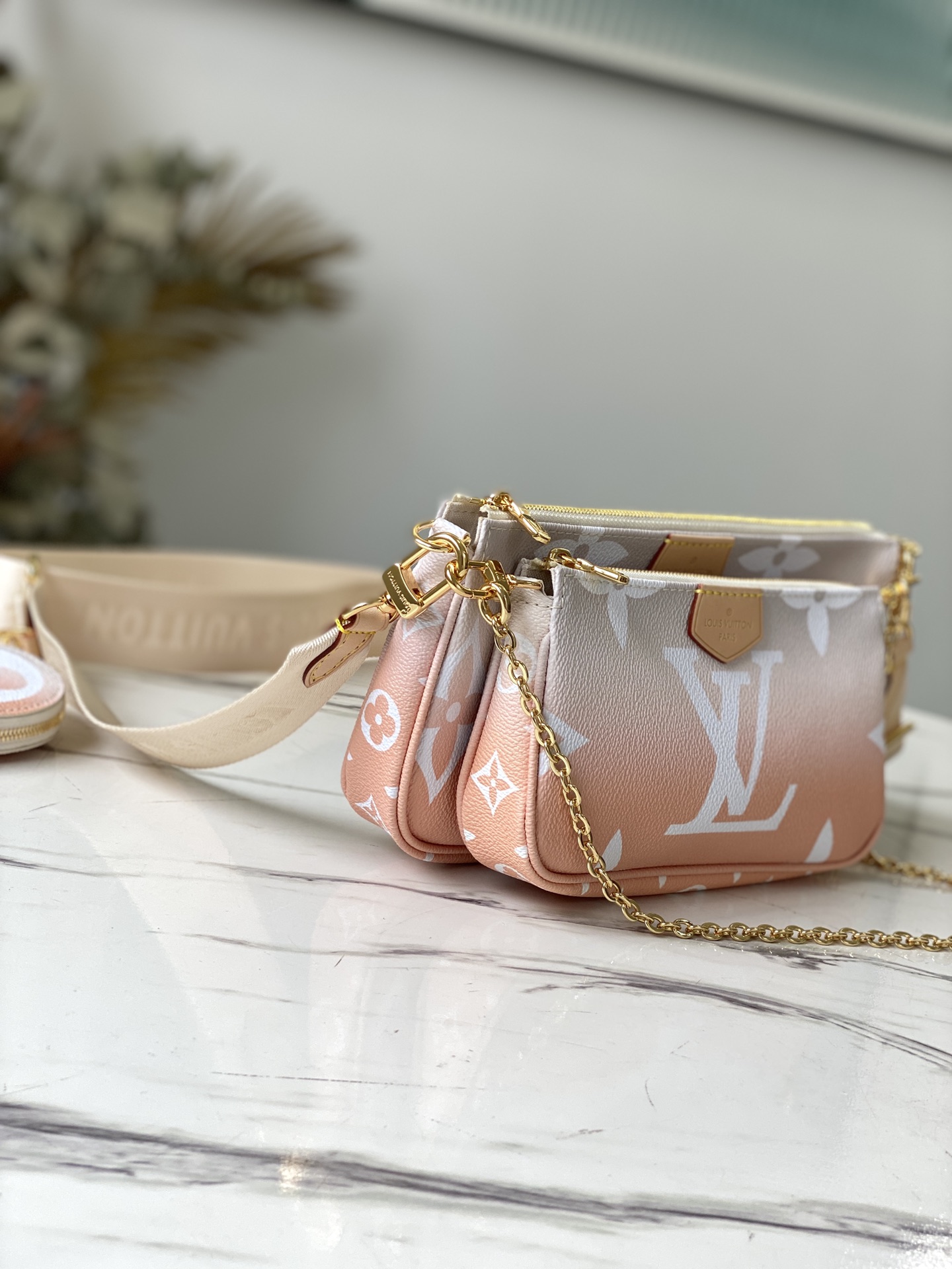 L0vis Vvtt0n Multi Pochette Accessoires M57634