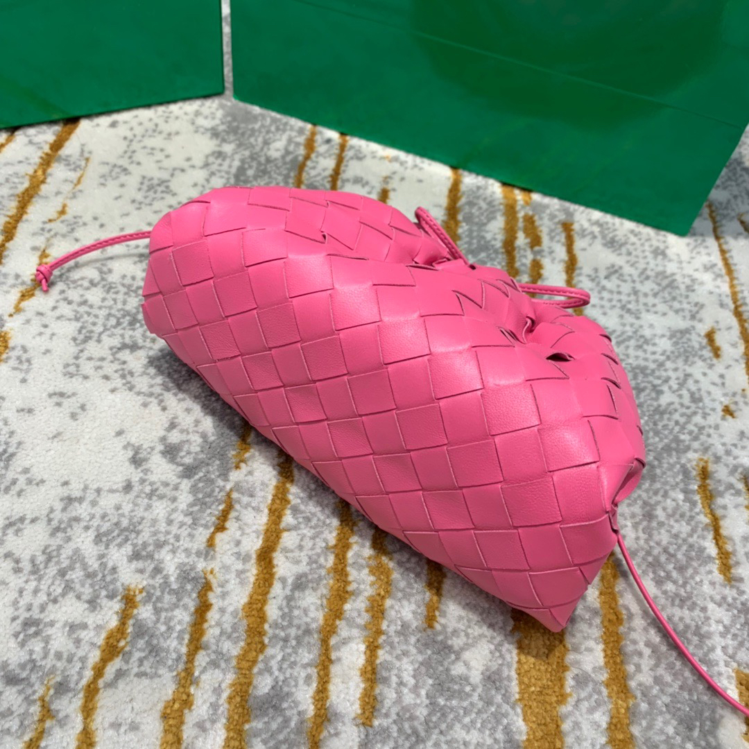 B0tt*ga Ven*ta The Pouch Bag 004