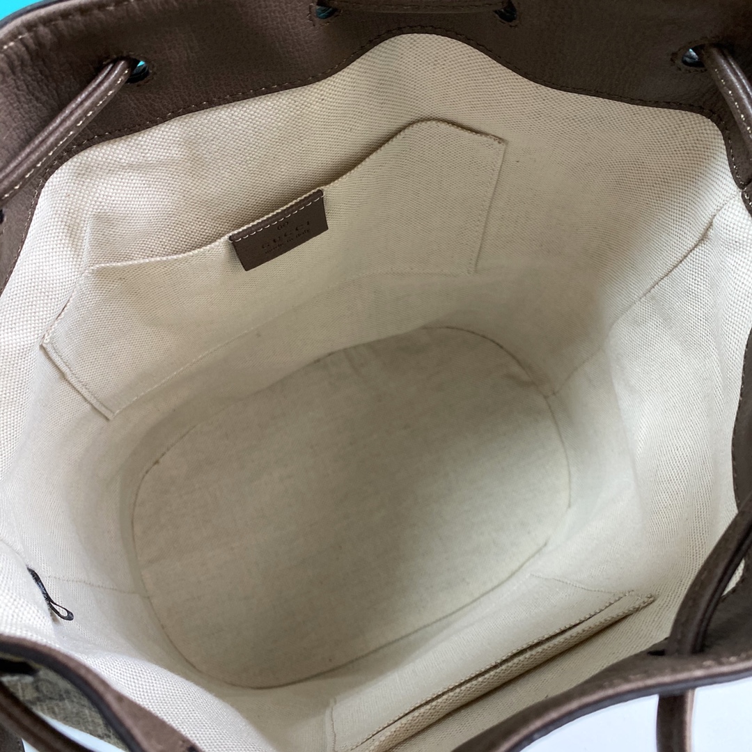 Gvc*1 Neo Vintage GG Svp*me Backpack bag
