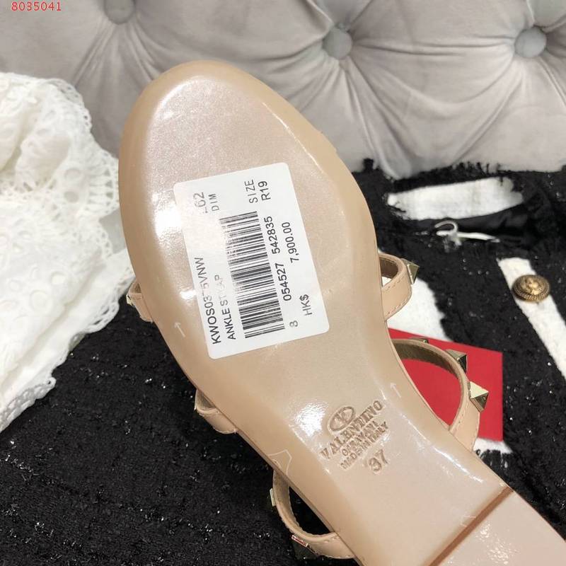 Va1e*ntin0 sandal