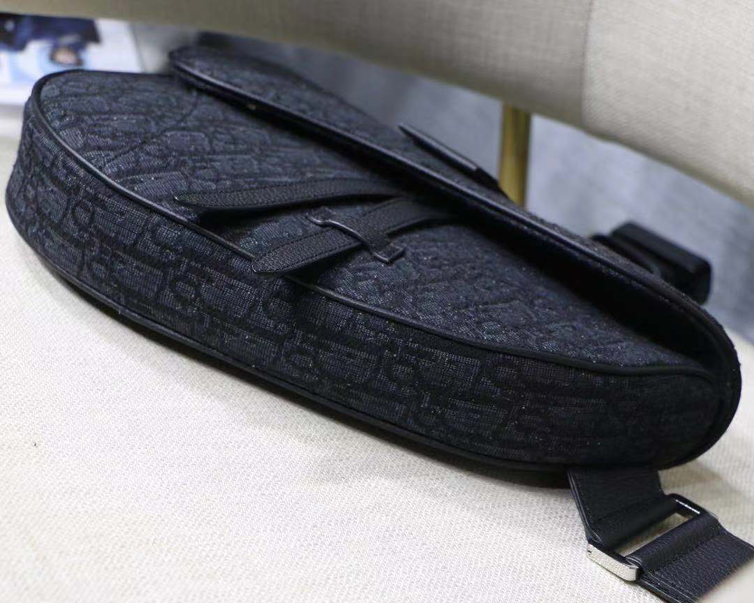 D10r Saddle bag 