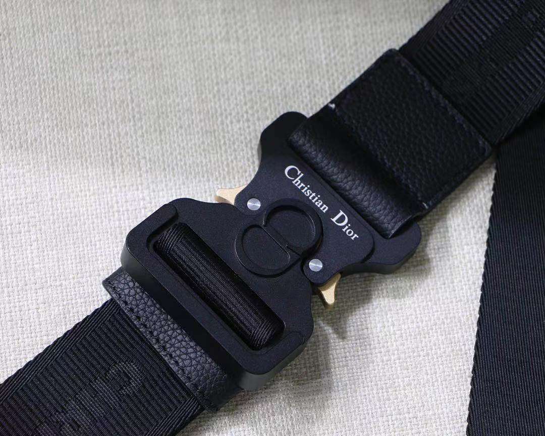 D10r Saddle bag 