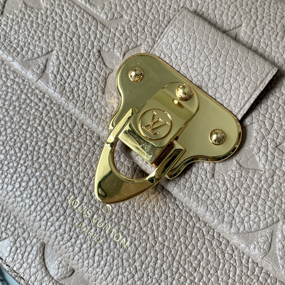 LV Chain Wallet Monogram Empreinte Leather M67839