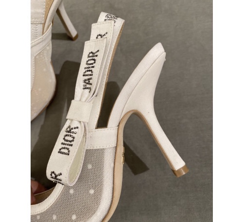 D10r heels