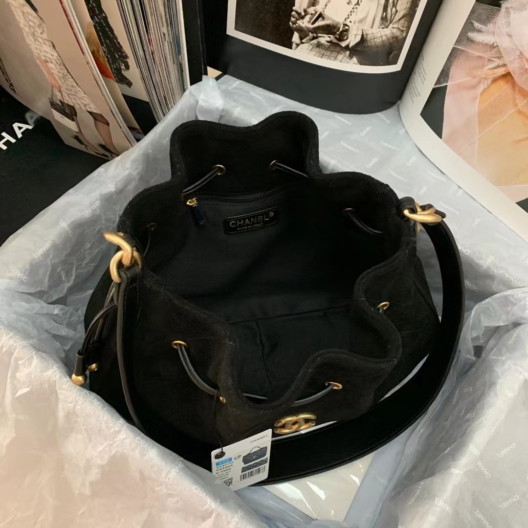 Ch**el Bucket bag AS2835 