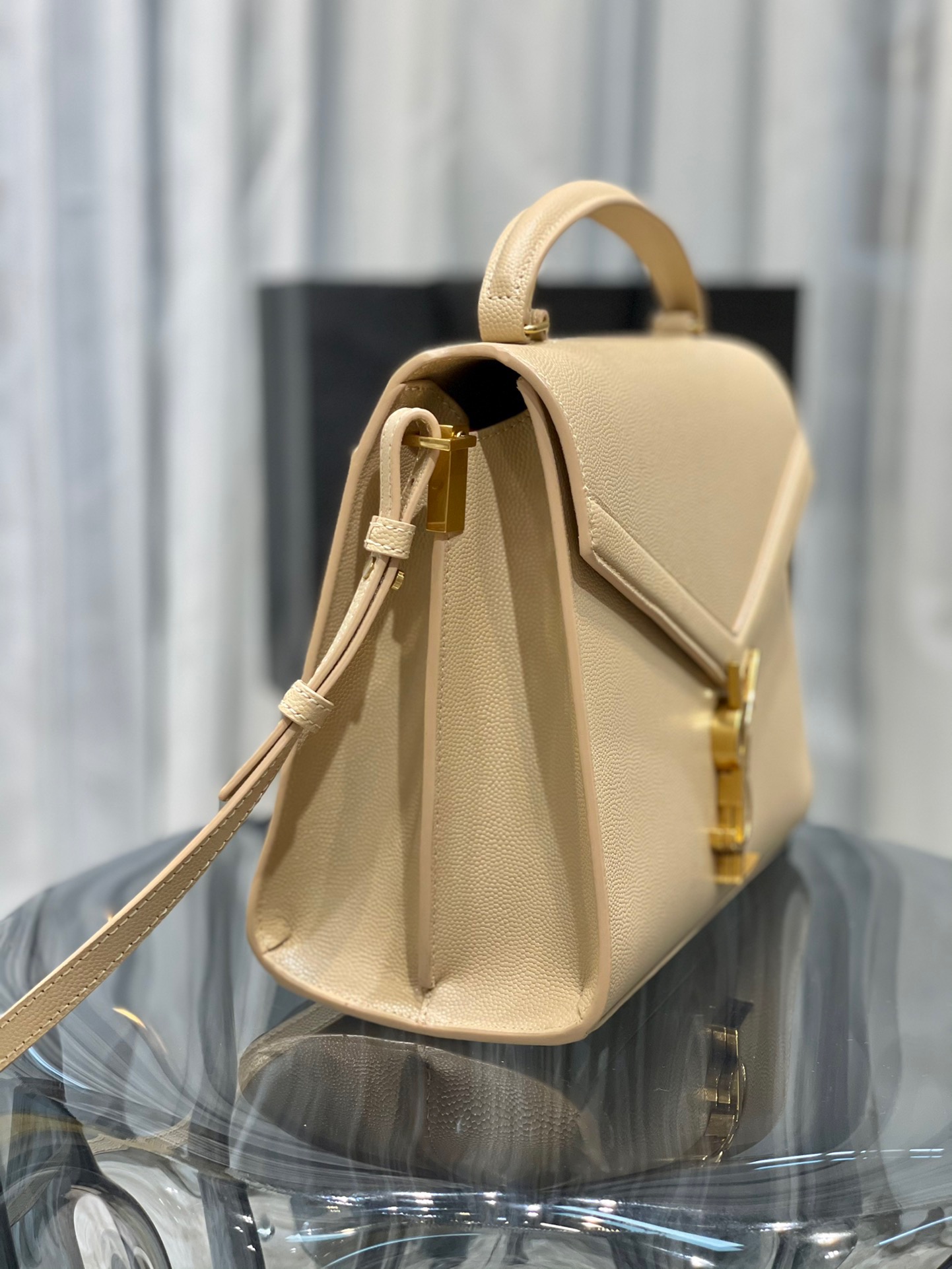 Y51 Cassandra Bag 001