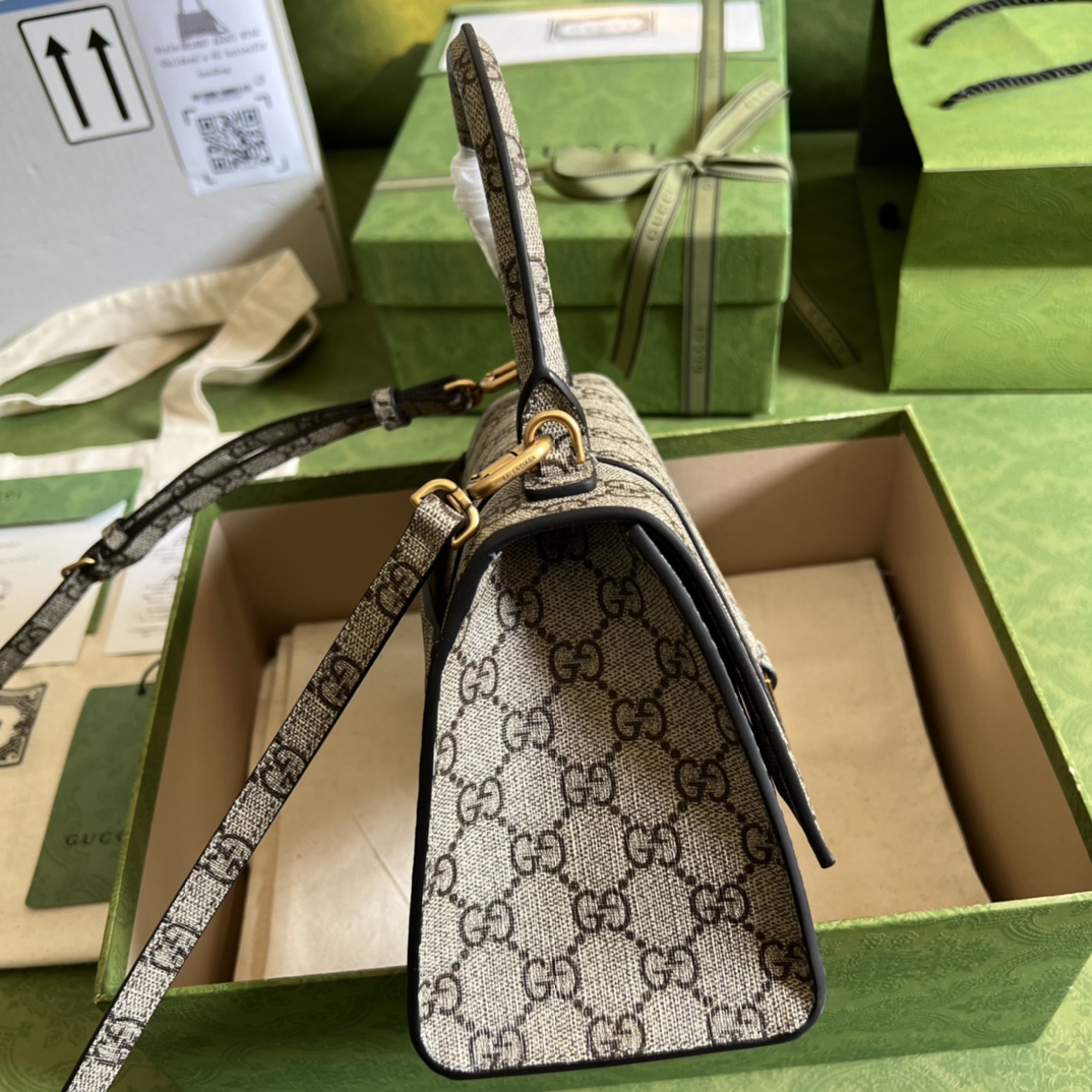 Gvc*1 X Ba1en*iaga Hourglass Bag