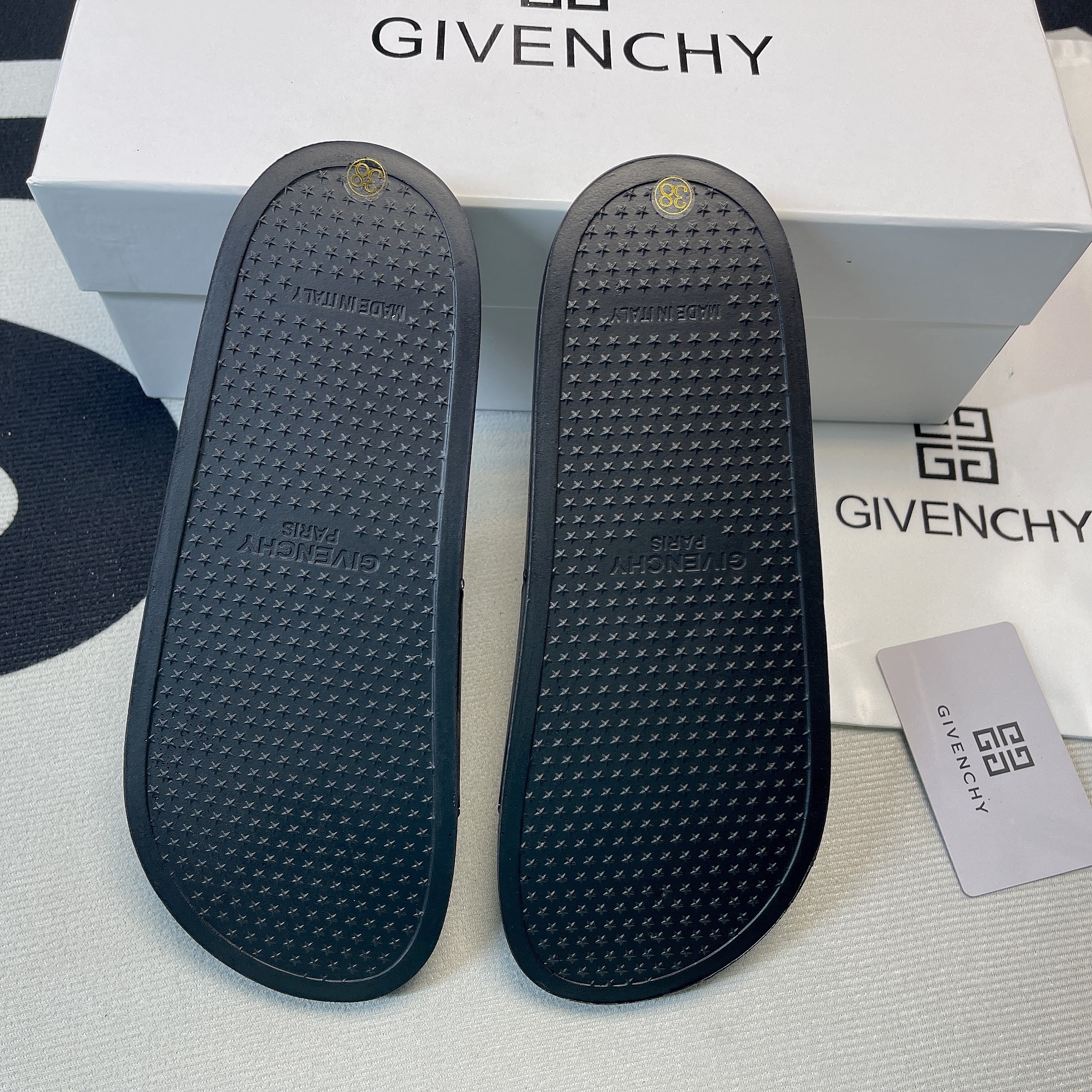 Givenchy slipper