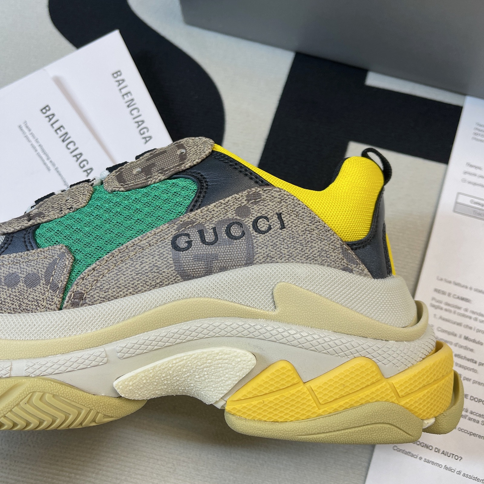 Ba1en*iaga TRIPLE S TRAINERS
