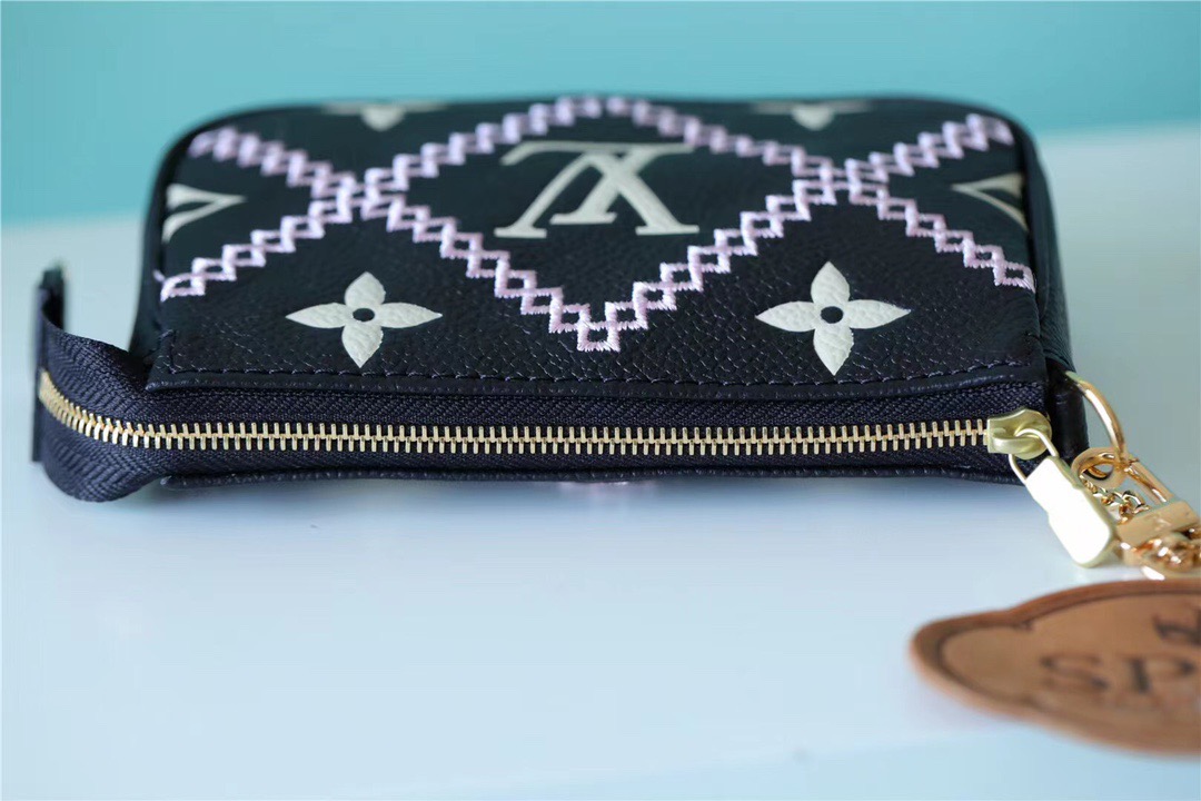 L0vis Vvtt0n Mini Pochette Accessoires 15cm 001