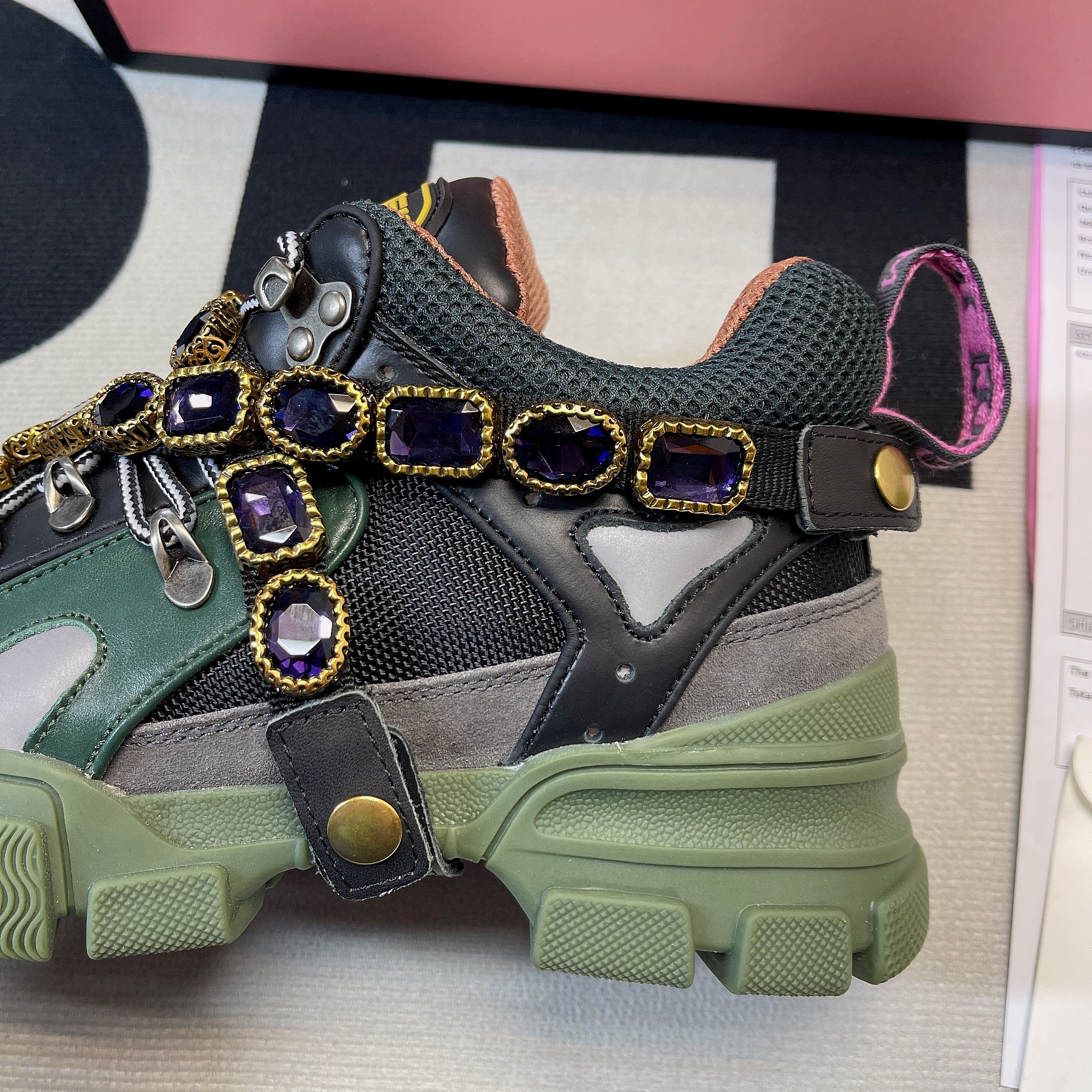 Gvc*1 Flashtrek Sneakers