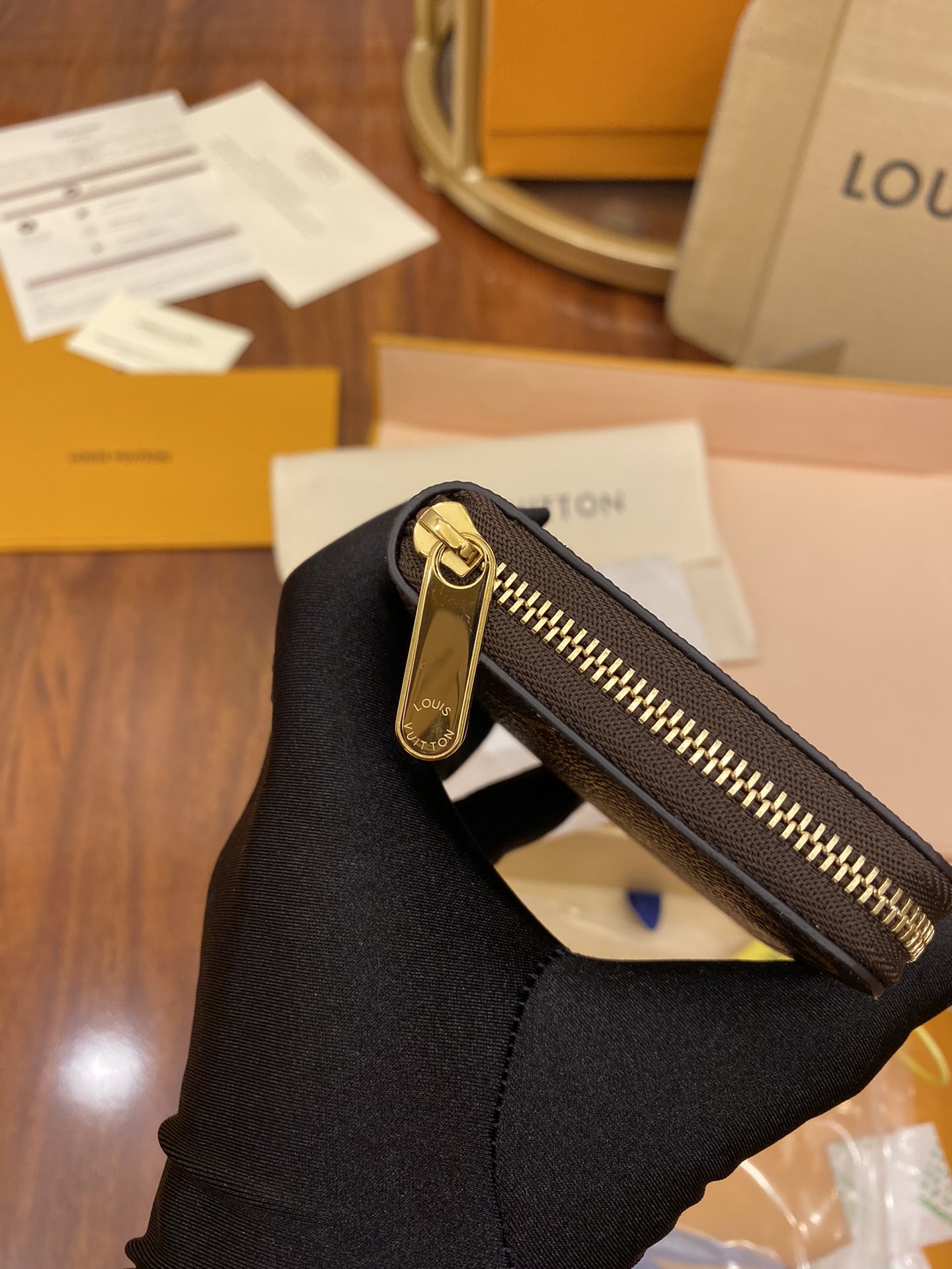 LV ZIPPY COIN WALLET M60067