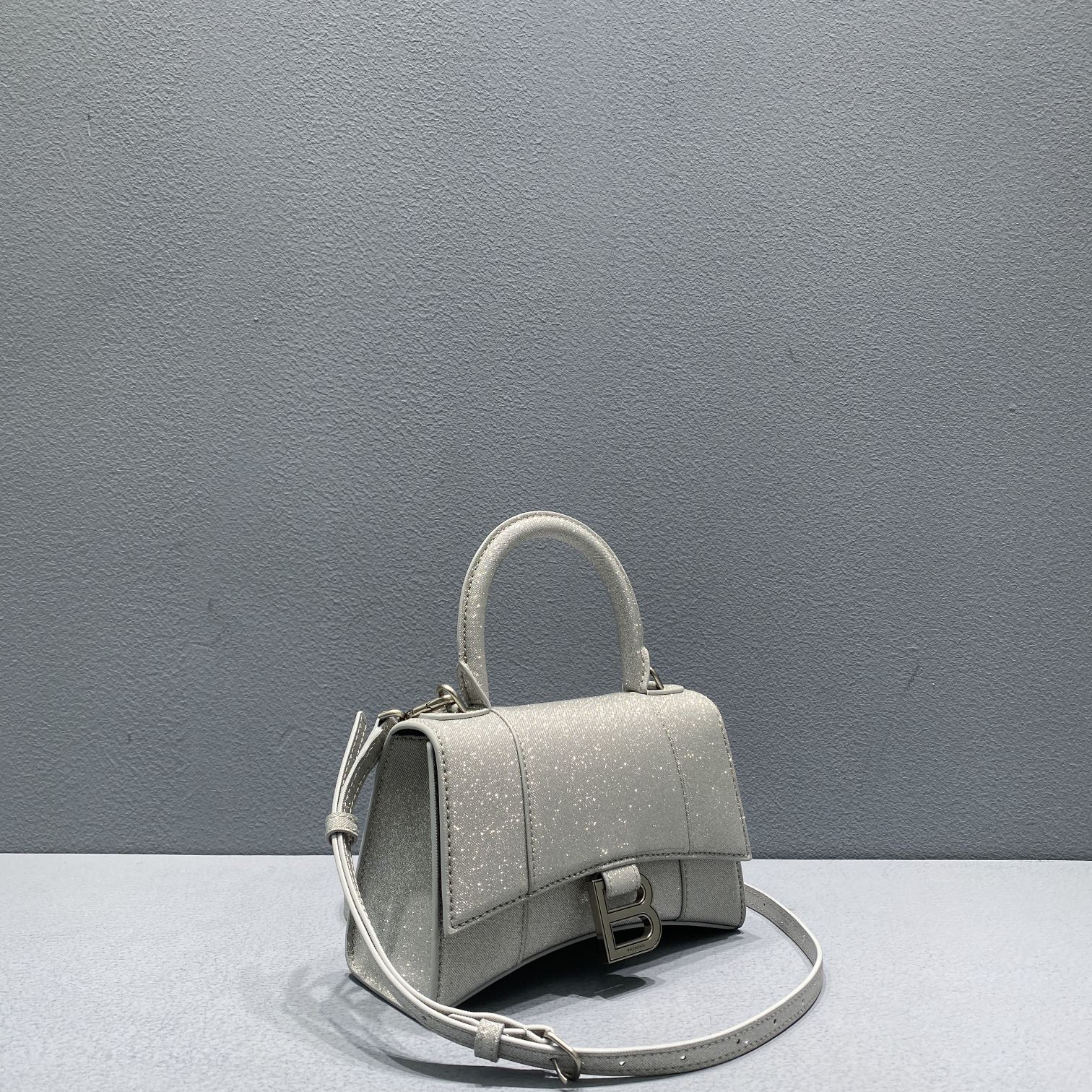 Ba1en*iaga Hourglass Bag 19cm 001