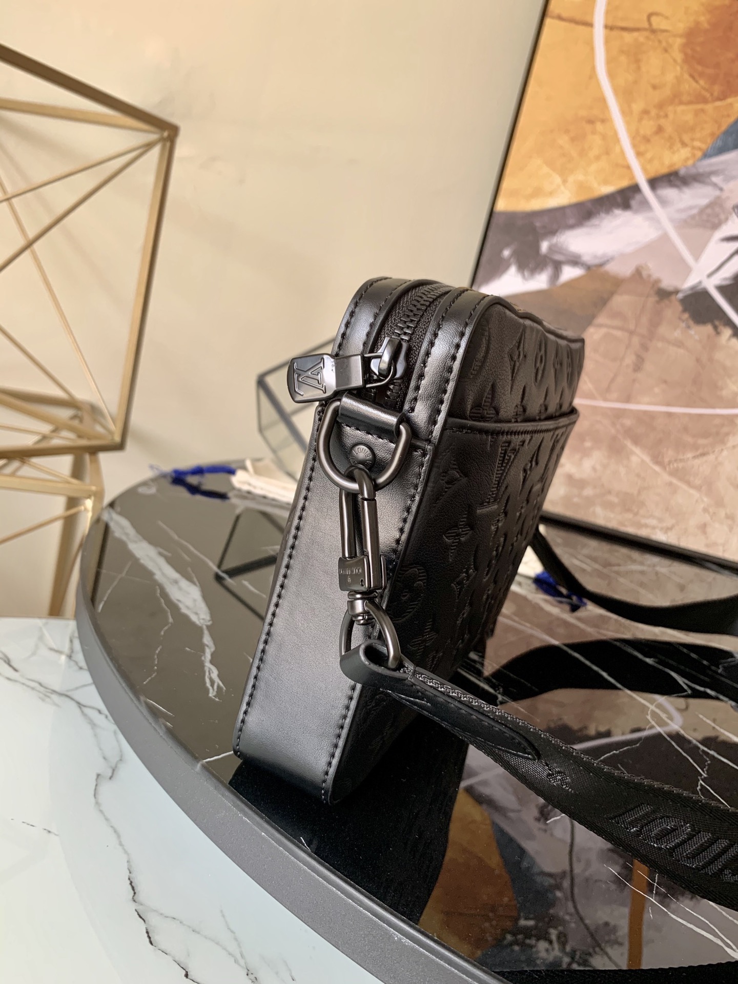 L0vis Vvtt0n Duo Messenger Monogram Shadow Bag