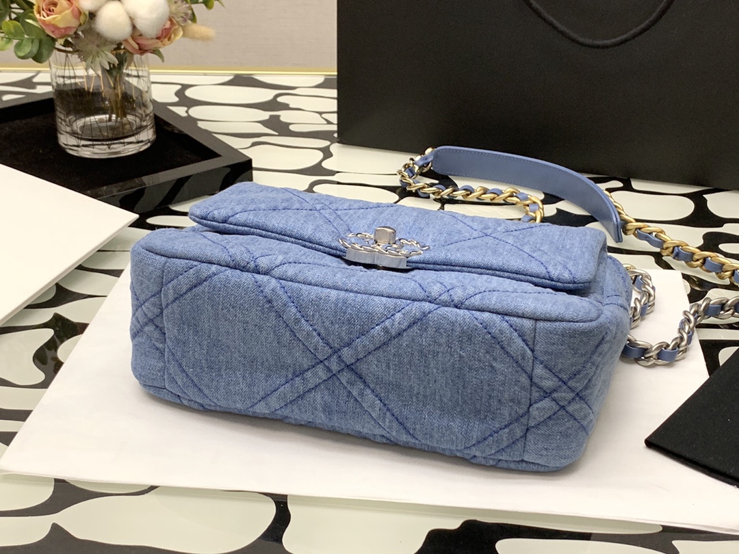 Ch**el 19 Bag 26cm