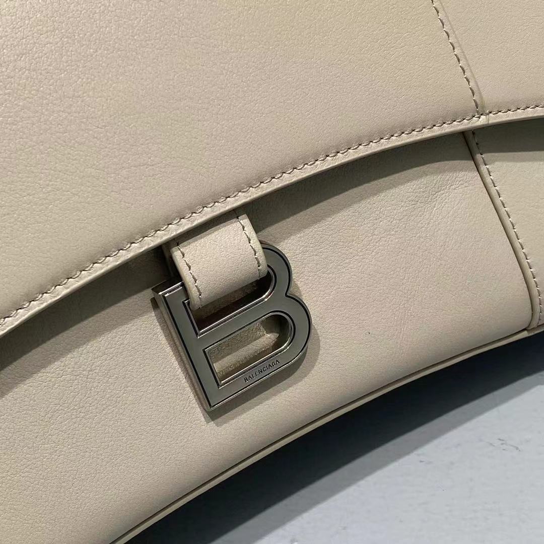 Ba1en*iaga Downtown Bag