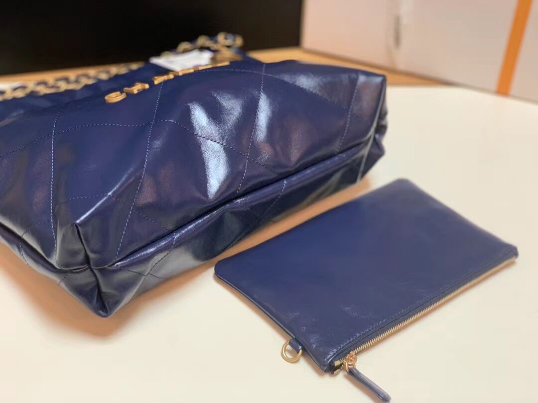 Bagsaaa Ch**el small tote bag dark blue gold hardware