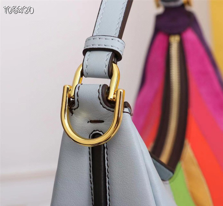 F**di praphy bag 29cm 001