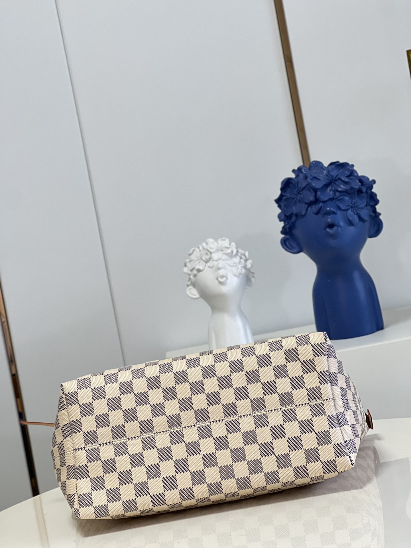 L0vis Vvtt0n Monogram Tote Bag M44040