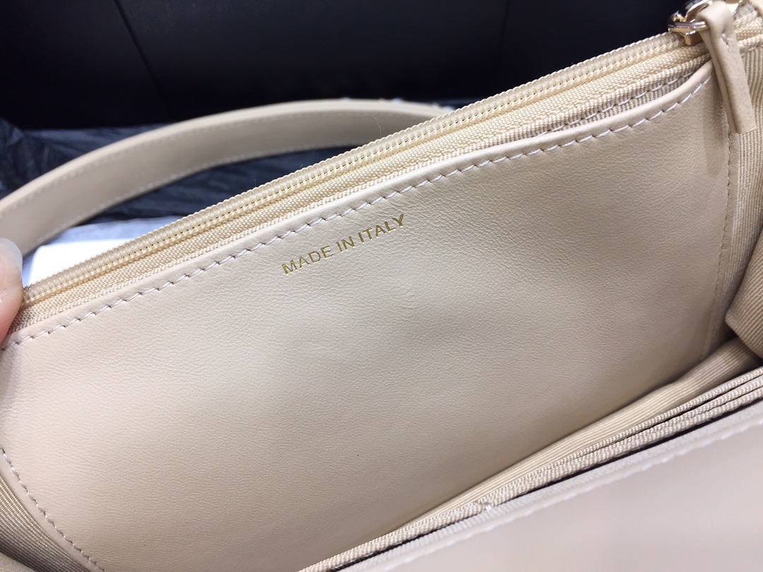 Ch**el 19 Bag 19cm