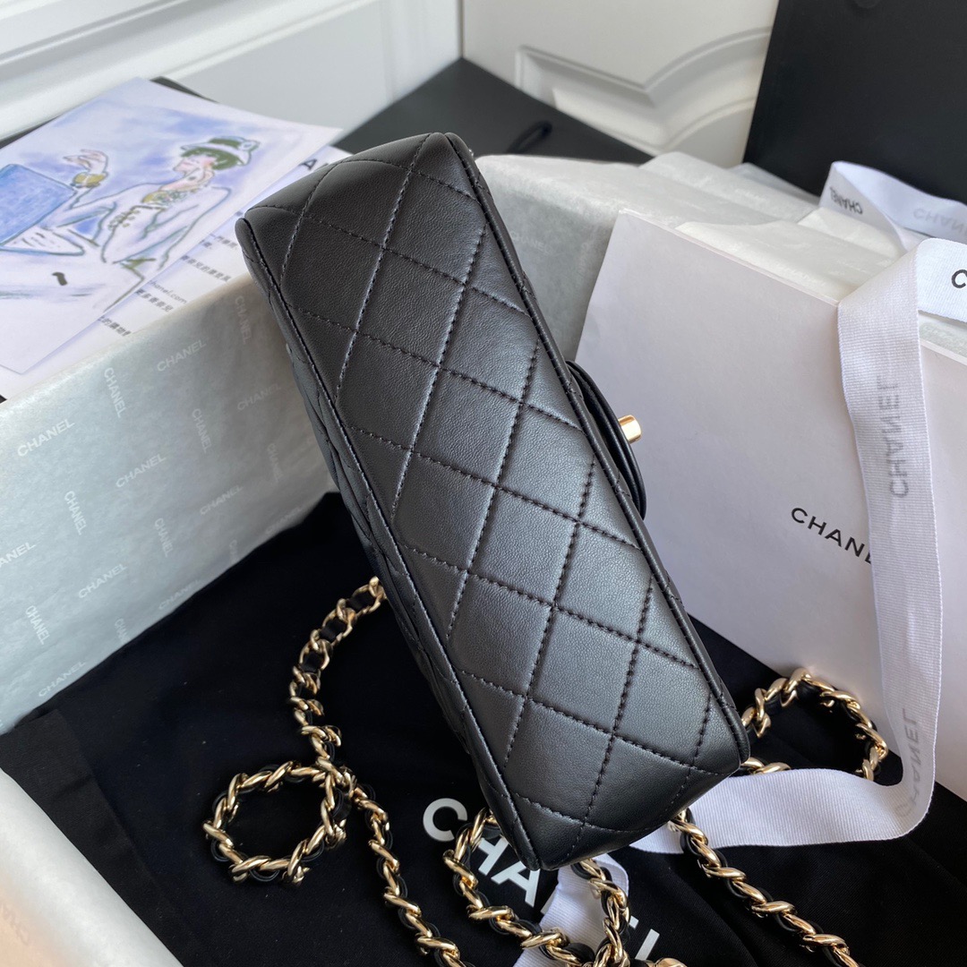 Ch**el Flap Lambskin Bag 20CM 