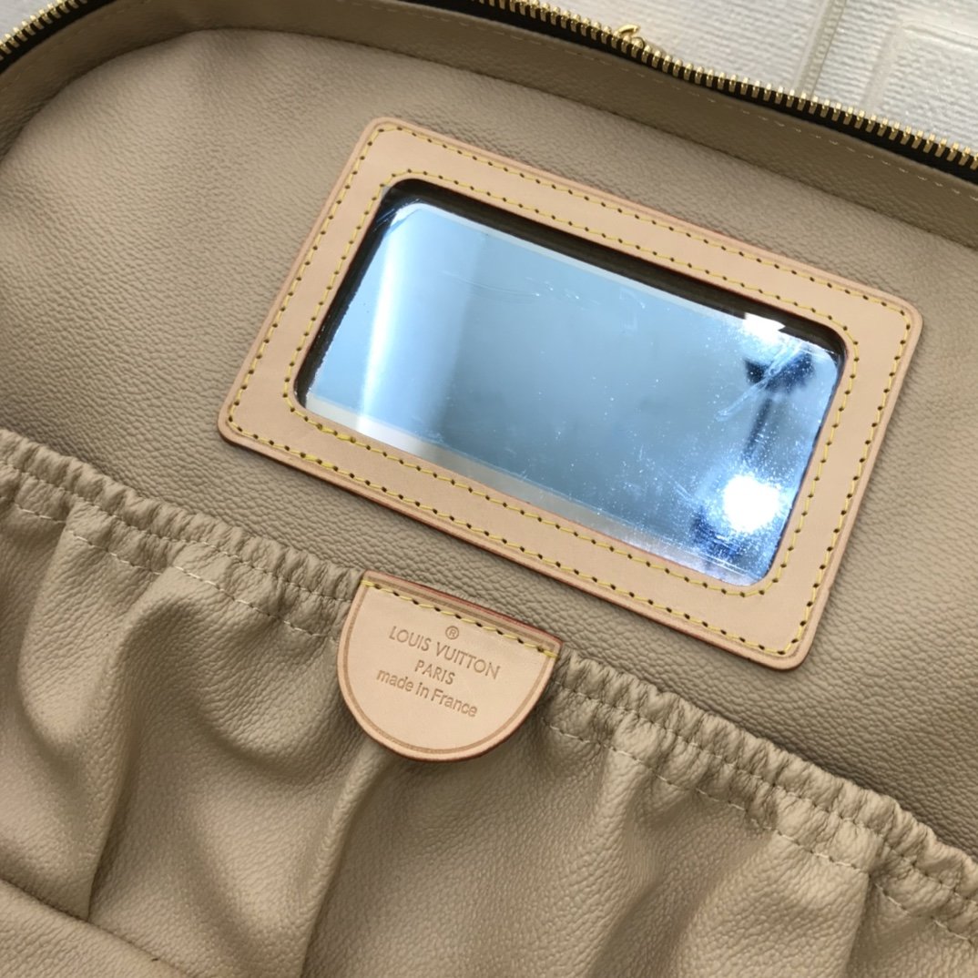 L0vis Vvtt0n Nice Bag M47280 