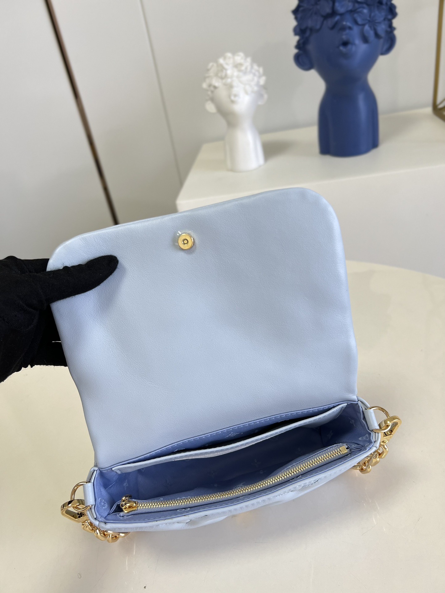 LV WALLET ON STRAP BLUE M81399