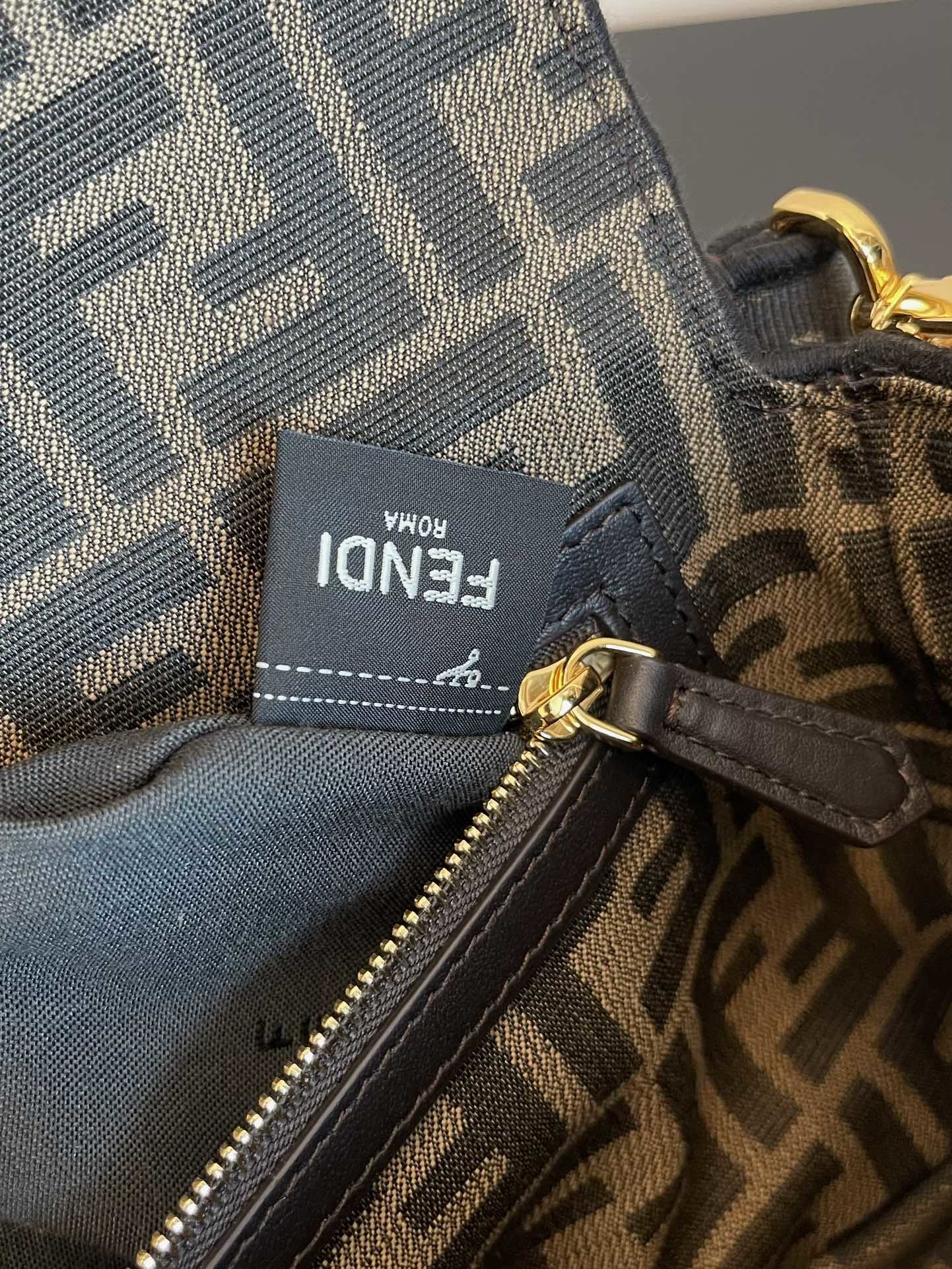F**di Baguette Brown fabric bag 