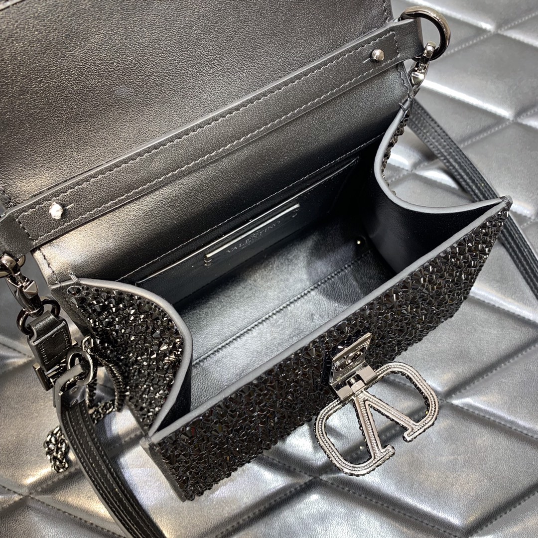 Va1e*ntin0 Mini Vsling HandBag Black