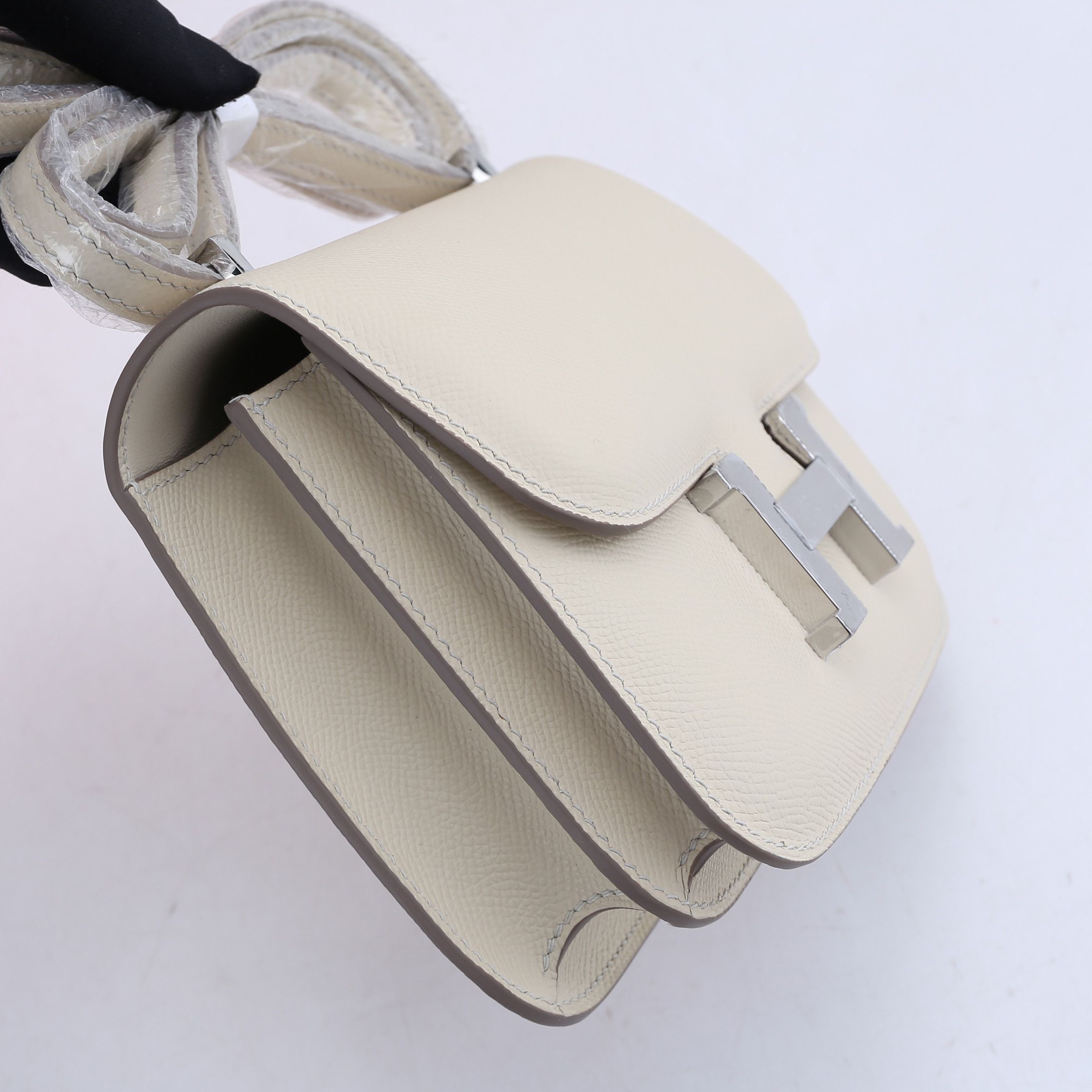 H**me5 Constance Bag Gold White 19CM