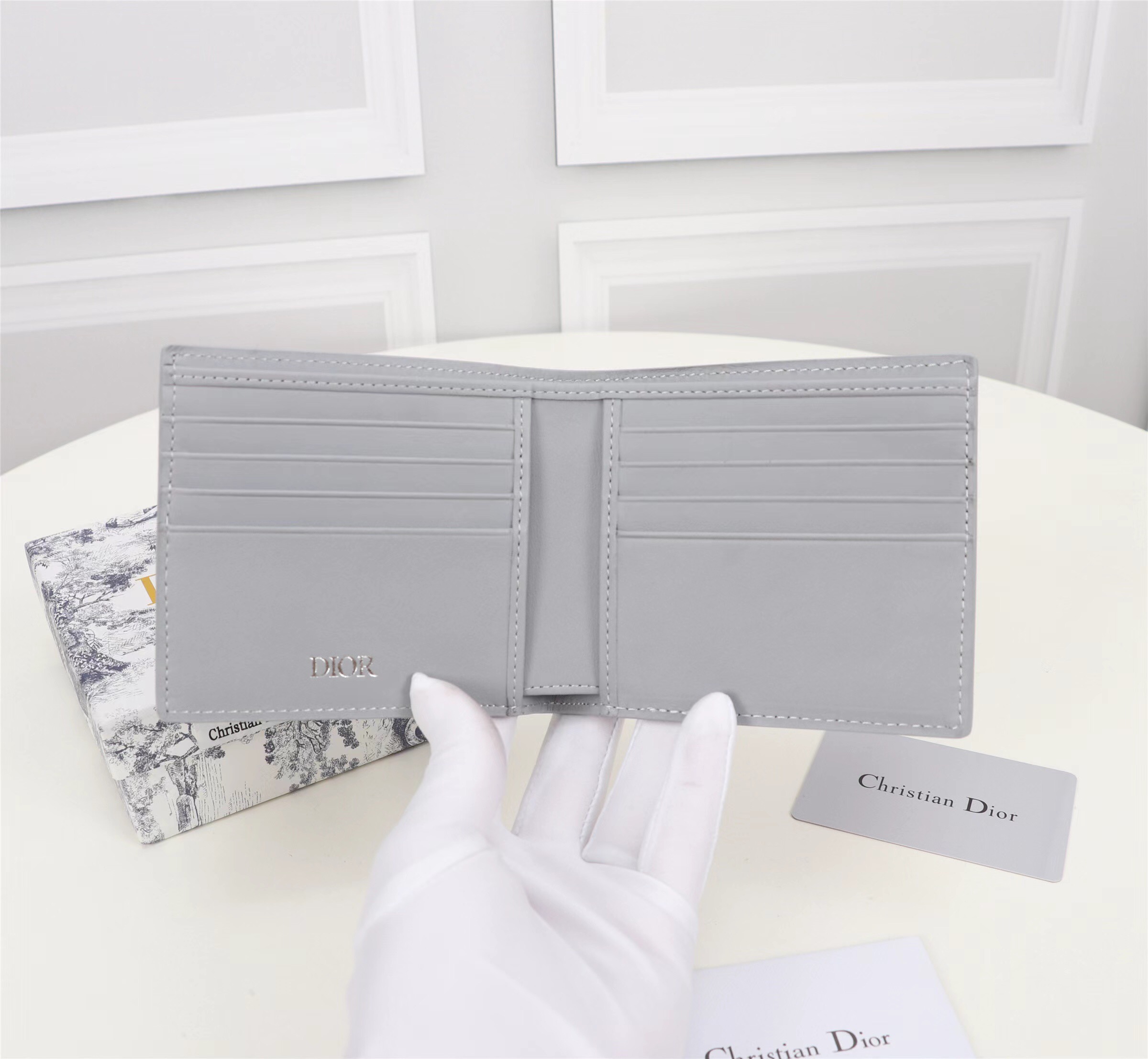 D10r Men Wallet 