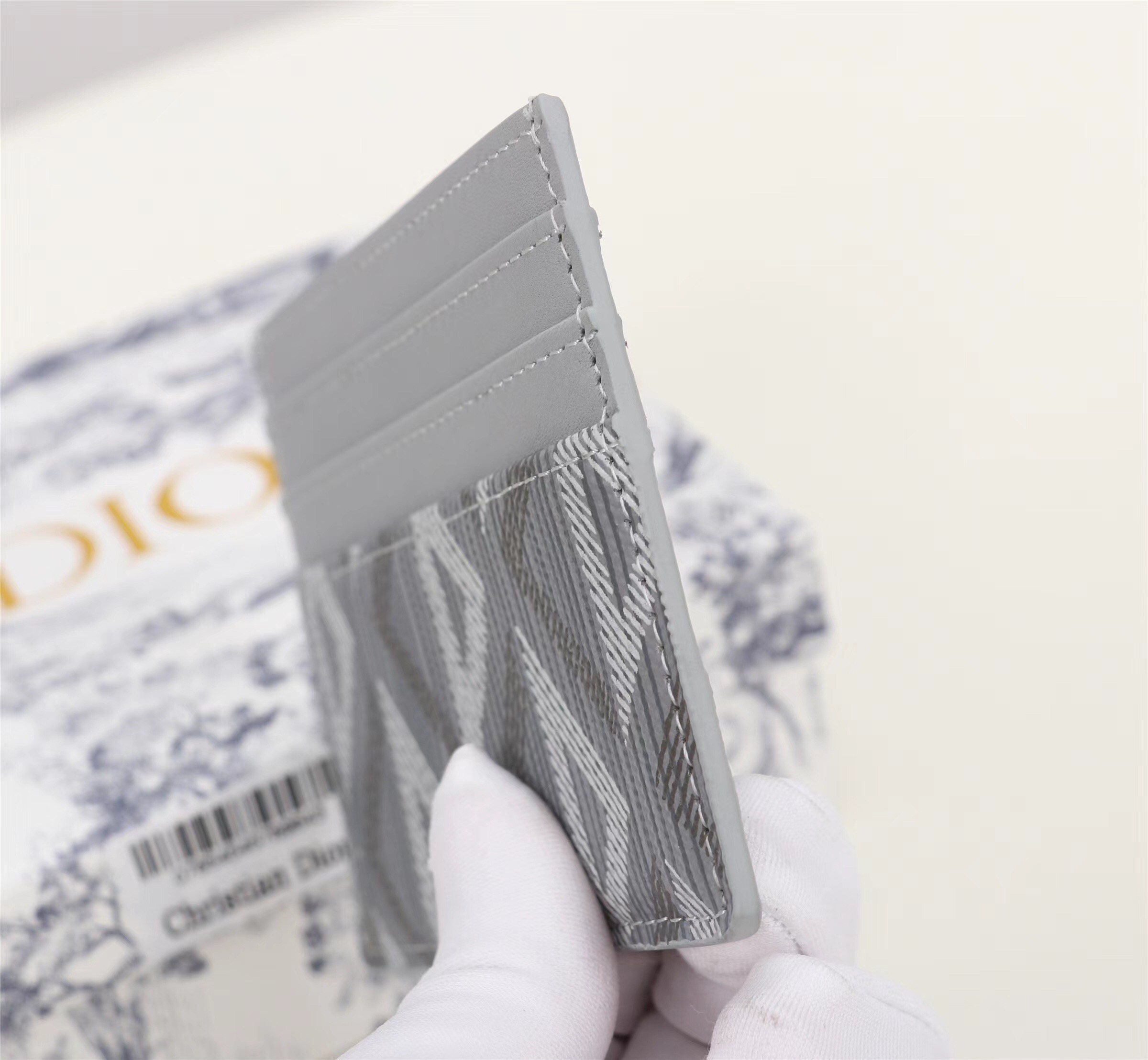 D10r Men Card Holder Grey