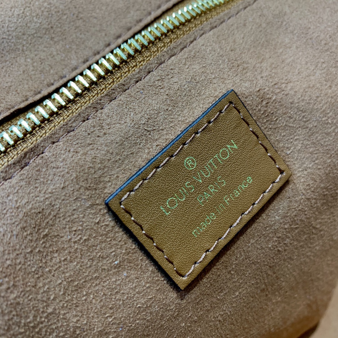 L0vis Vvtt0n Raffia Handbag 
