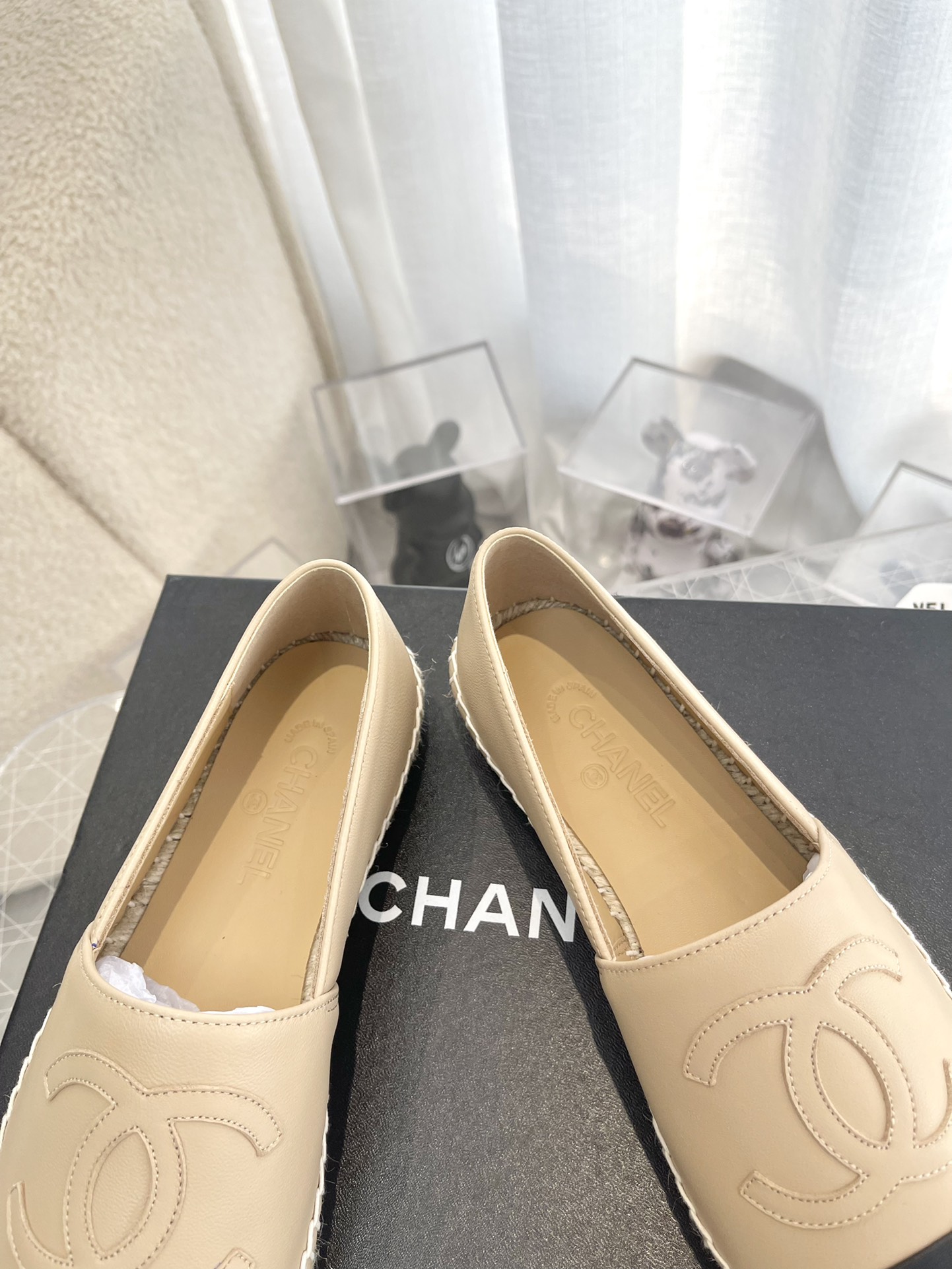 Ch**el Loafer Beige And Black