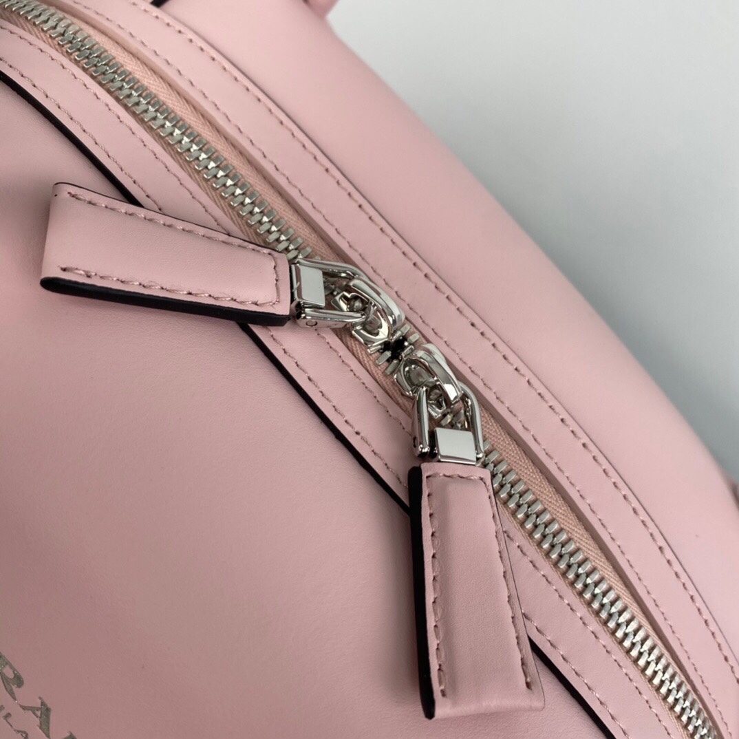 Pra*a Medium S*pernova Handbag Pink