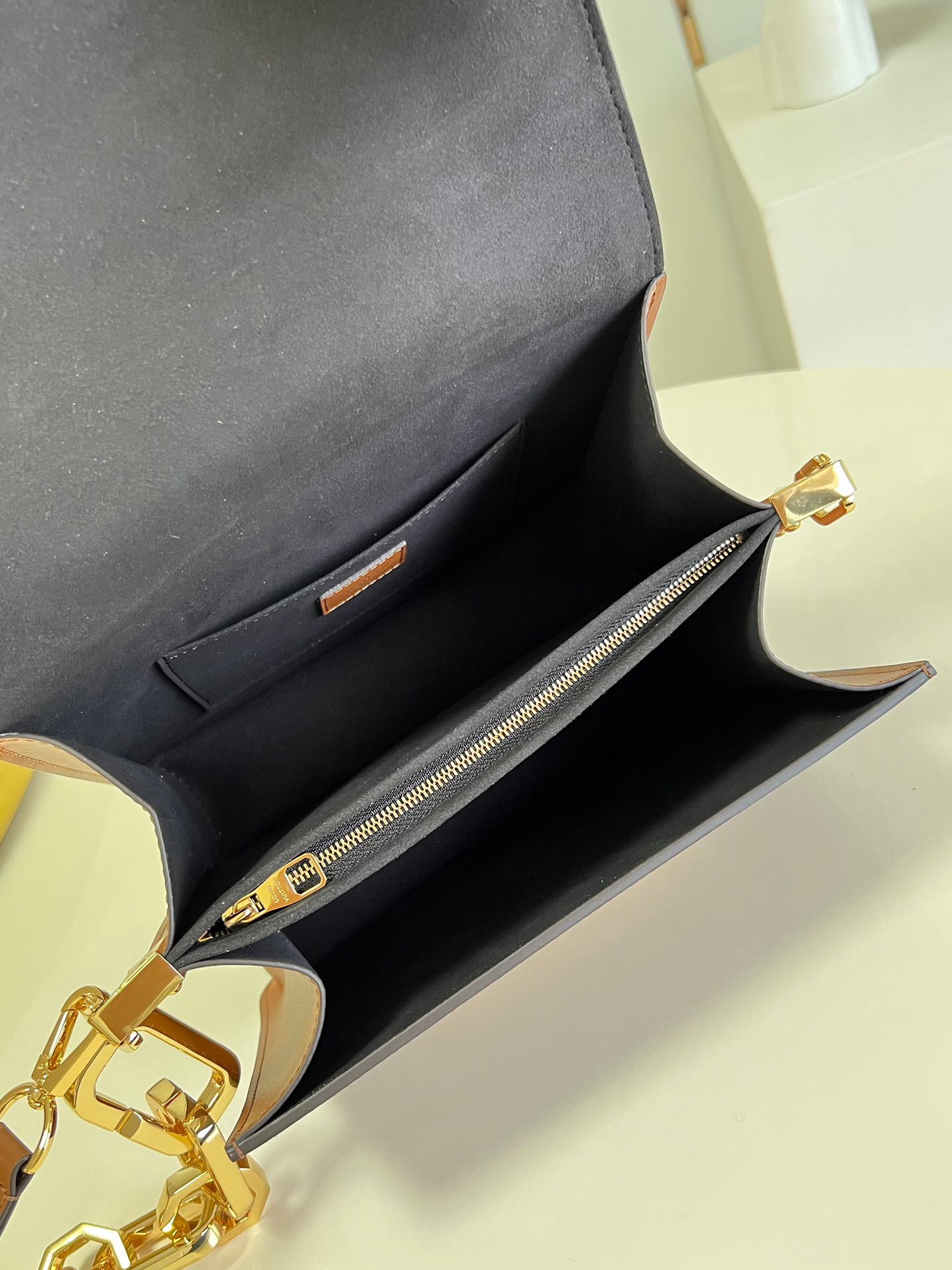 L0vis Vvtt0n Dauphine Bag 25cm M46537