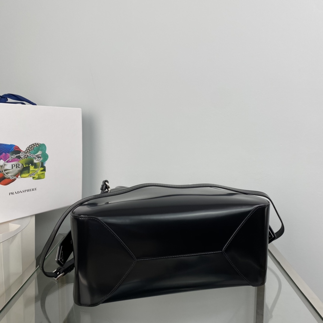 Pra*a Medium S*pernova Handbag Black 1BA365