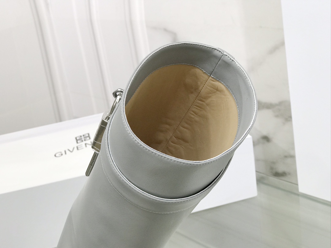Givenchy Boots Grey 02