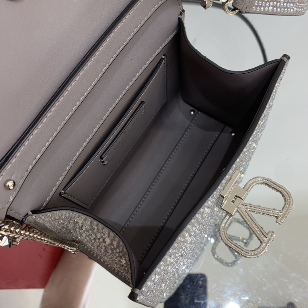 Va1e*ntin0 Mini Vsling HandBag 