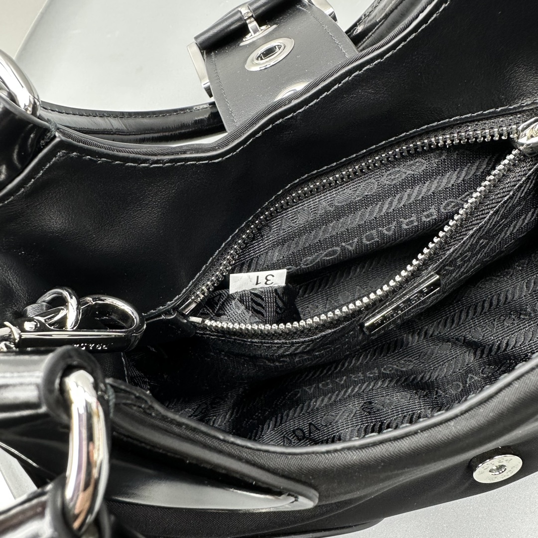 Pra*a Moon Hand Bag Black